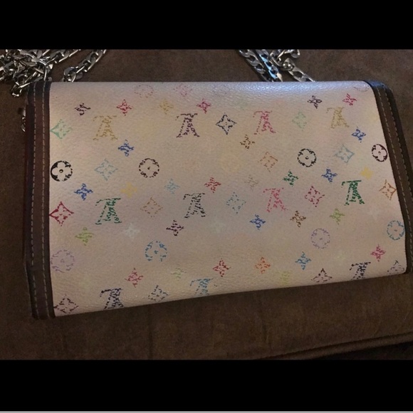 Authentic Louis Vuitton Wallet on Chain❇️SOLD❇️ - Picture 5 of 8
